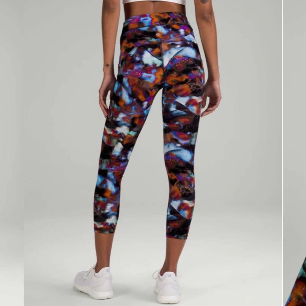 Lululemon Power Thru High-Rise Tight 25" in Hyper Drift Multi ~ Size 8 - Picture 1 of 11